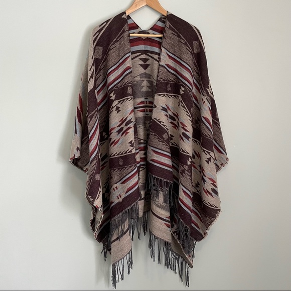 Accessories - Boho South Western print wrap shawl reversible fringe geo Aztec scarf spring
